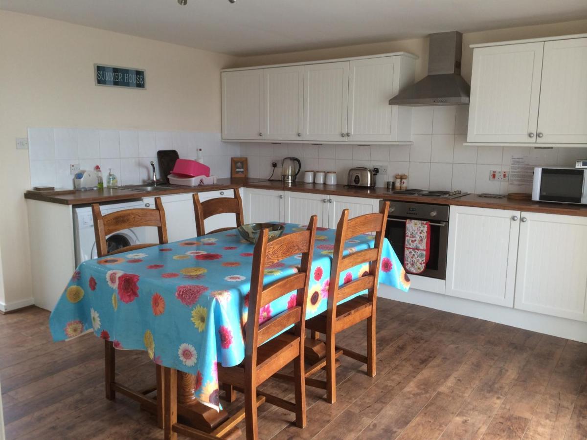 Lovely 3-Bed Cottage Portmahomack Next To Harbour Екстер'єр фото